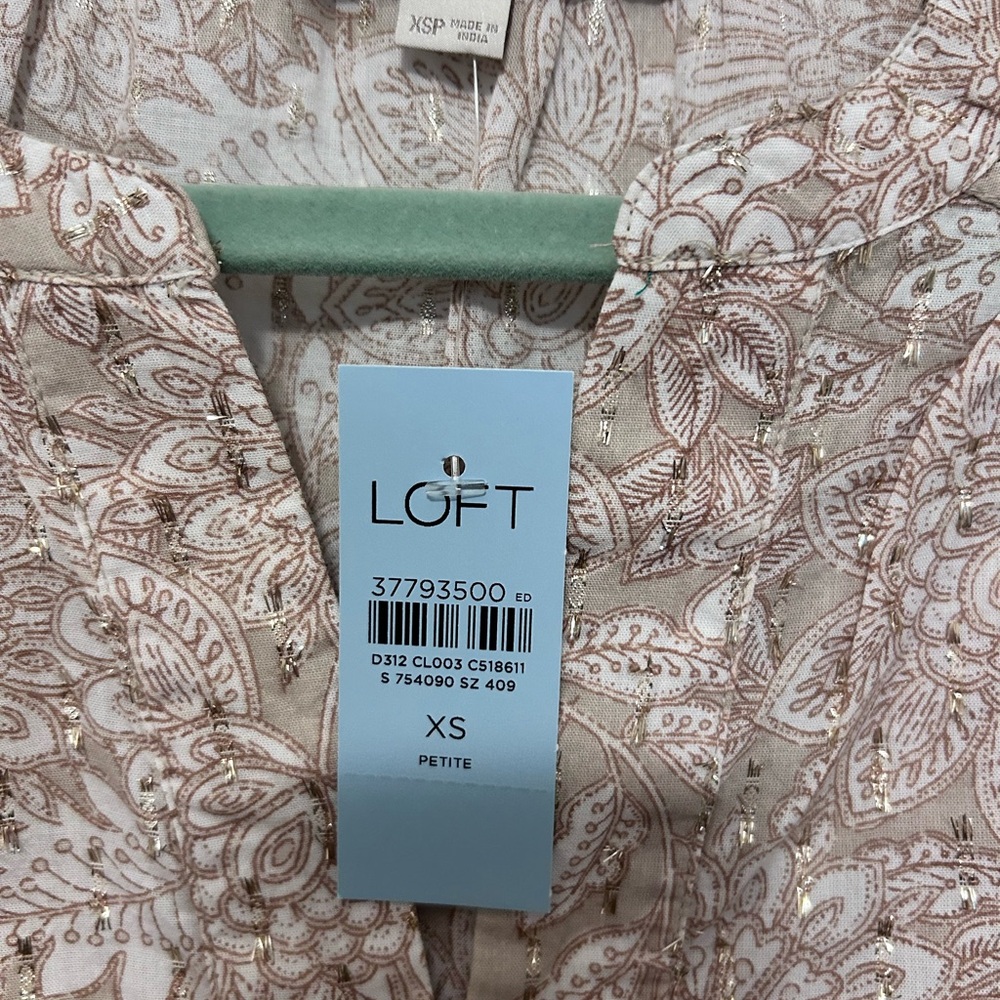 LOFT Women's Beige Floral Blouse - Picture 3 of 5